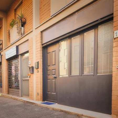 Eureka House Apartment *